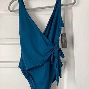 NWT Size 10 One Piece blue swimsuit - Vince Camuto